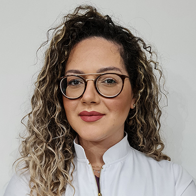 Foto Profa. Esp. Raissa Hein